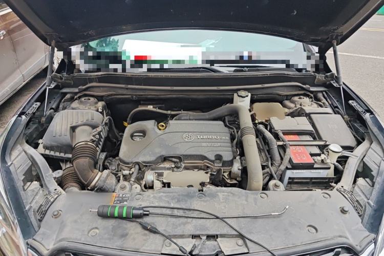 Used Buick Envision 2020 20T Two-Wheel Drive Elite Version Engine Bay
