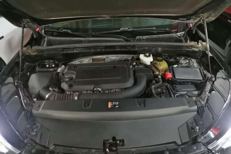 Used Buick Envision 2020 Encore S 652T Two-Wheel Drive Luxury Model Engine Bay