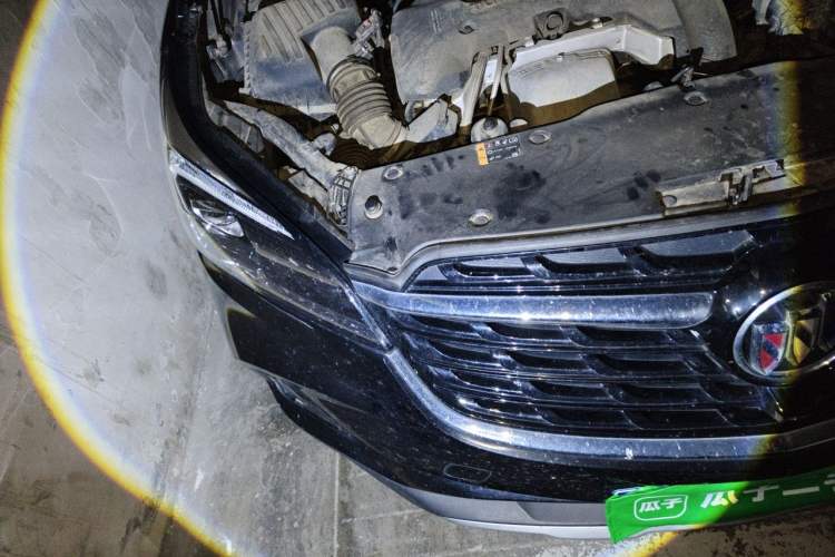 Used Buick Envision 2020 28T Four-Wheel Drive Elite Version Engine Bay Right