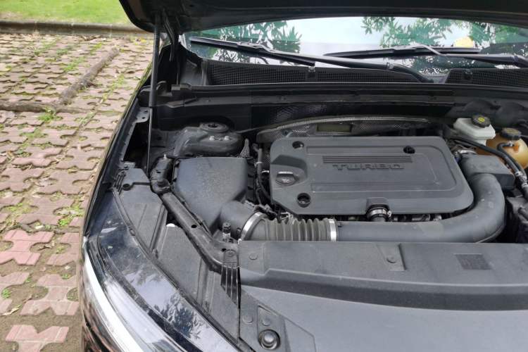Used Buick Envision 2020 Encore GX S 652T Two-Wheel-Drive Limited-Edition S Sport Version Engine Bay Right