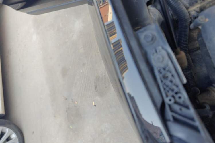 Used Buick Envision  Engine Bay Right