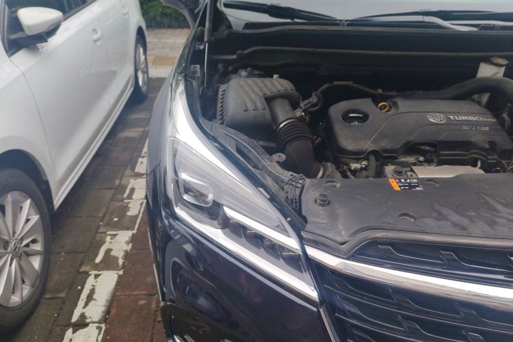 Used Buick Envision 2020 20T Two-Wheel Drive Leading Version Engine Bay Right