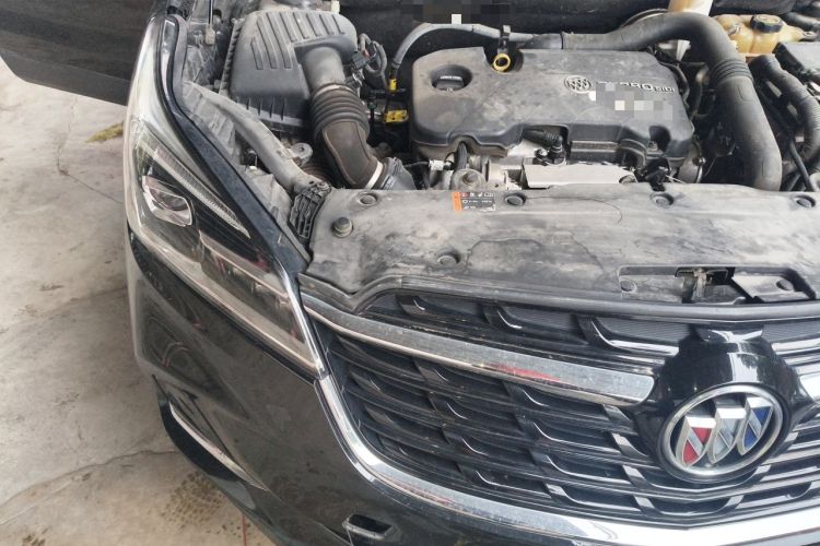 Used Buick Envision 2020 20T Two-Wheel Drive Leading Version Engine Bay Right