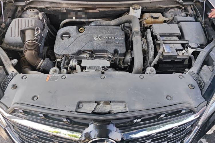 Used Buick Envision 2020 20T Two-Wheel Drive Luxury Model Engine Bay