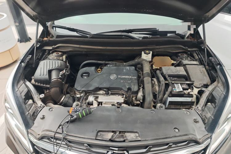 Used Buick Envision 2020 20T Two-Wheel Drive Leading Version Engine Bay