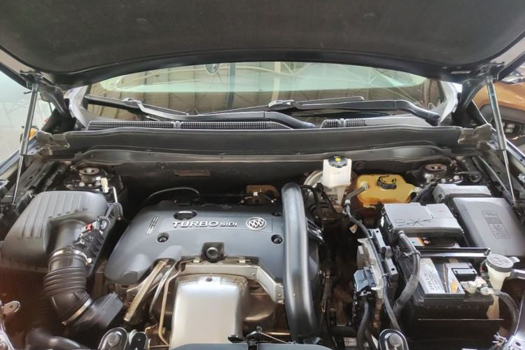 Used Buick Envision 2020 28T Four-Wheel Drive Elite Version Engine Bay