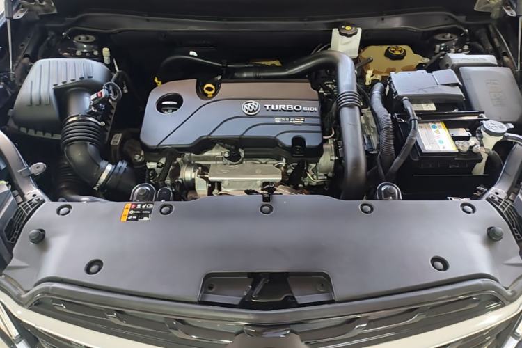 Used Buick Envision 2020 20T Two-Wheel Drive Leading Version Engine Bay