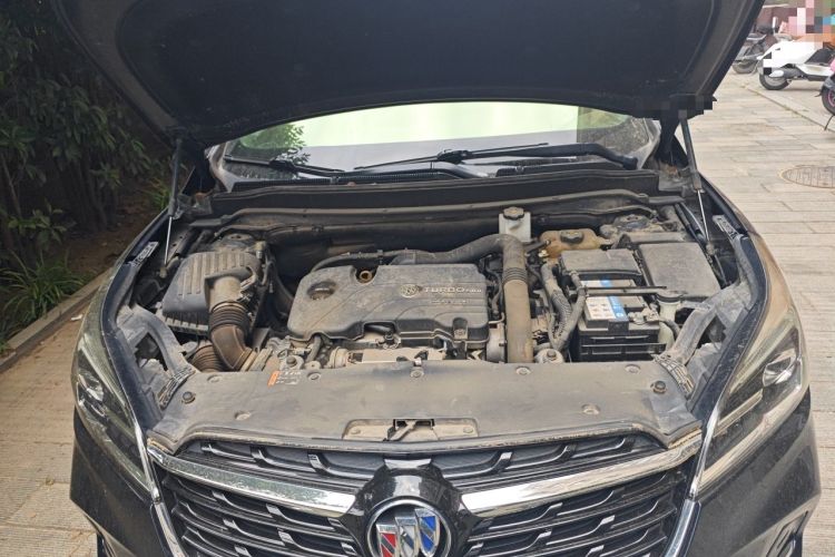 Used Buick Envision 2020 20T Two-Wheel Drive Elite Version Engine Bay