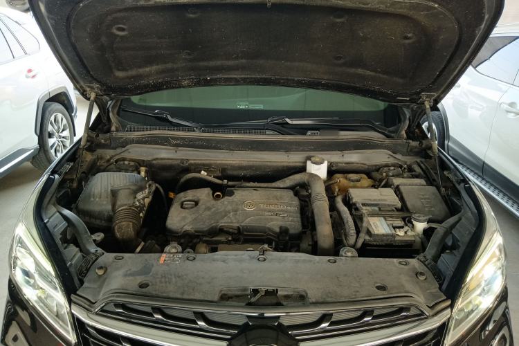 Used Buick Envision 2020 20T Two-Wheel Drive Leading Version Engine Bay