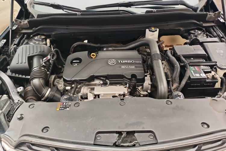 Used Buick Envision 2020 20T Two-Wheel Drive Luxury Model Engine Bay