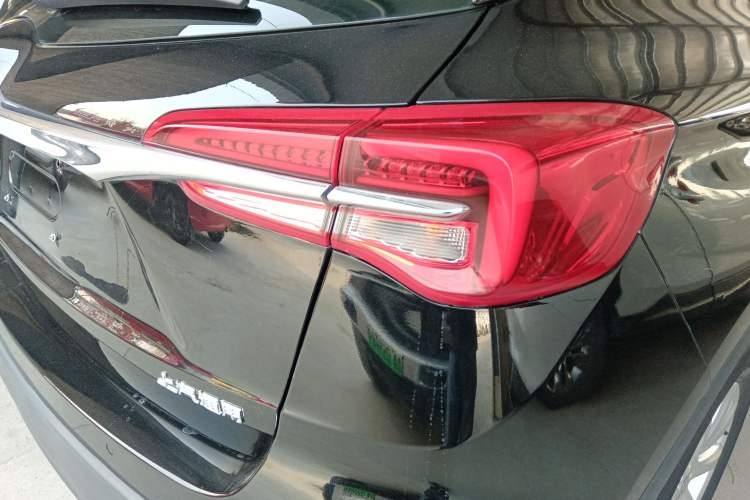 Used Buick Envision 2020 20T Two-Wheel Drive Leading Version Exterior 3