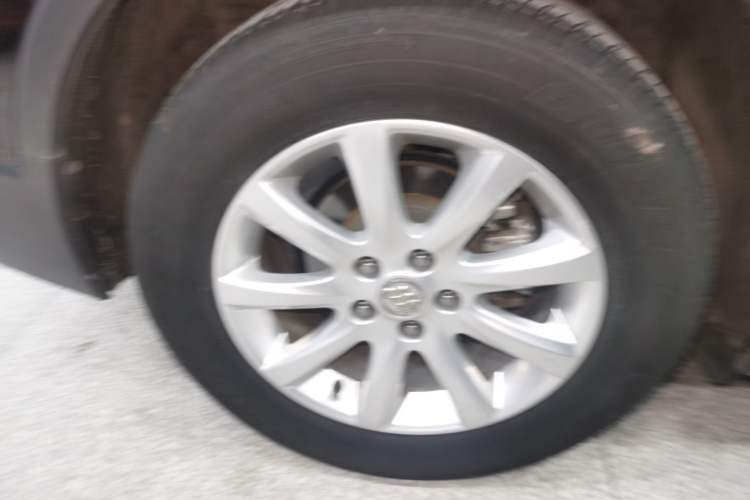 Used Buick Envision 2020 20T Two-Wheel Drive Luxury Model Exterior 5