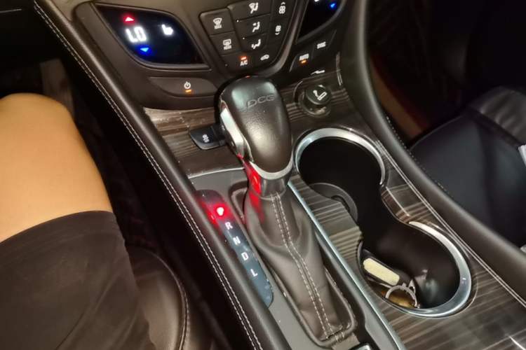 Used Buick Envision 2020 20T Two-Wheel Drive Elite Version Gear Lever