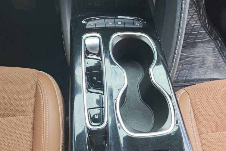 Used Buick Envision 2020 Onix S 652T Two-Wheel Drive Elite Model Gear Lever
