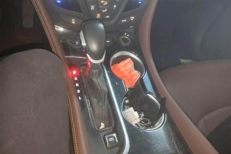 Used Buick Envision 2020 28T Four-Wheel Drive Elite Version Gear Lever