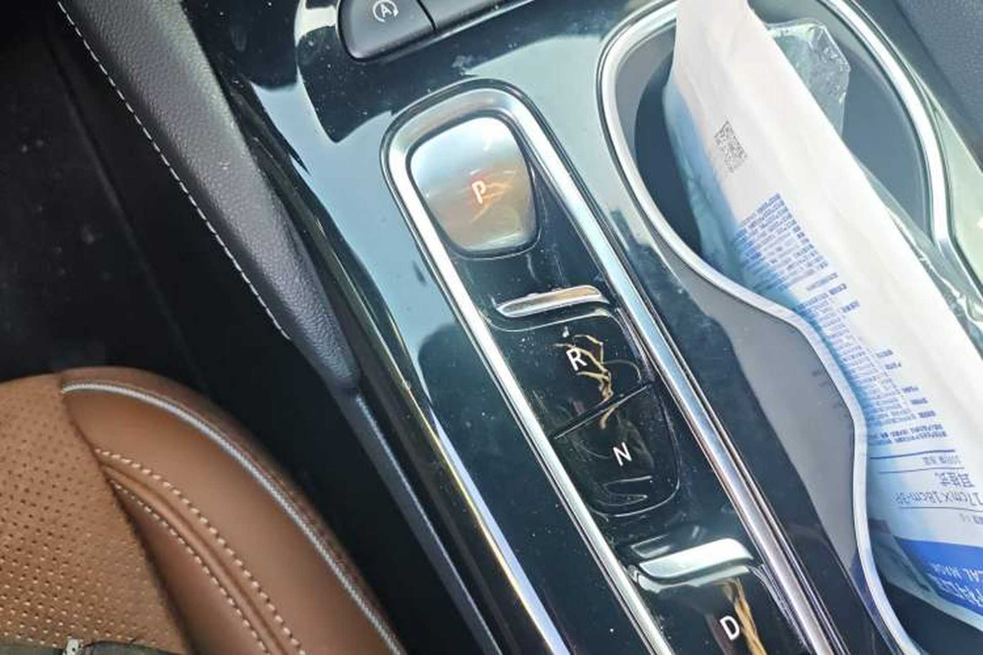 Used Buick Envision 2020 Encore S 652T Two-Wheel Drive Luxury Model Gear Lever