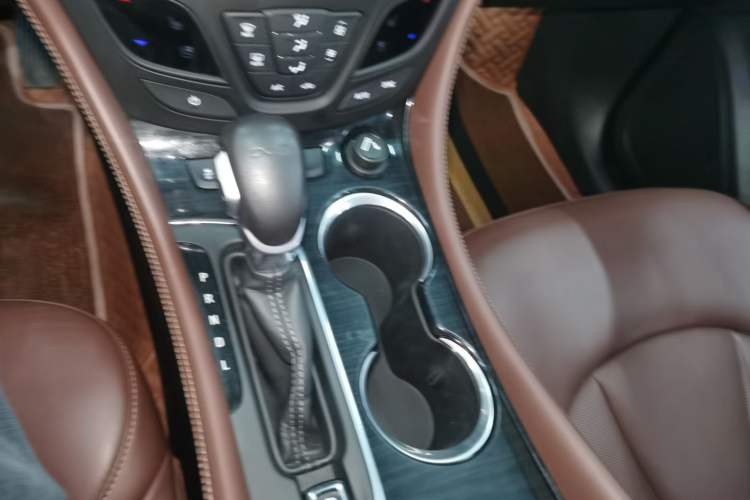 Used Buick Envision 2020 20T Two-Wheel Drive Luxury Model Gear Lever