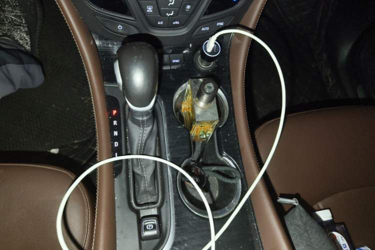 Used Buick Envision 2020 28T Four-Wheel Drive Elite Version Gear Lever