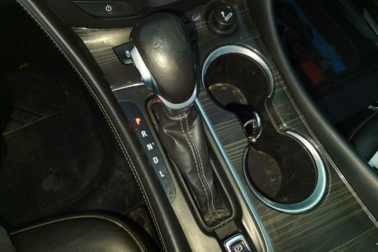 Used Buick Envision 2020 20T Two-Wheel Drive Elite Version Gear Lever