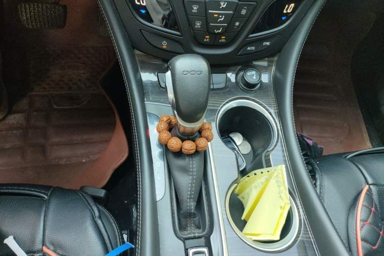Used Buick Envision 2020 20T Two-Wheel Drive Leading Version Gear Lever