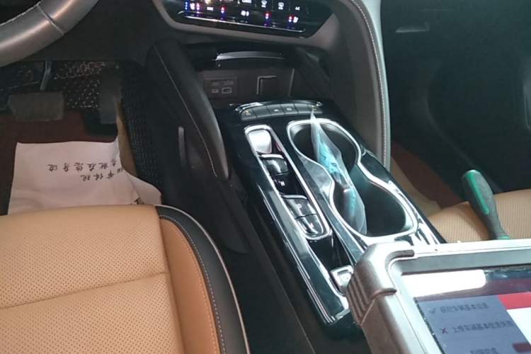 Used Buick Envision 2020 Encore GX S 652T Two-Wheel-Drive Limited-Edition S Sport Version Gear Lever