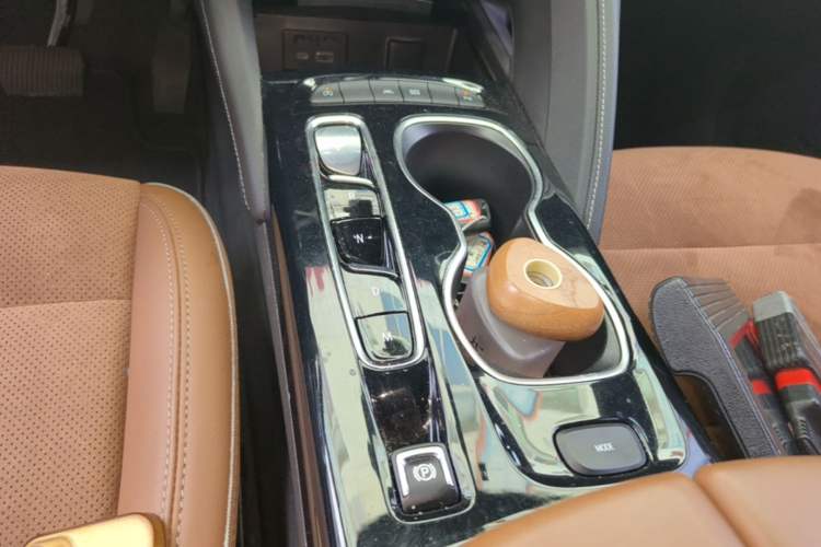 Used Buick Envision 2020 Encore S 652T Two-Wheel Drive Luxury Model Gear Lever