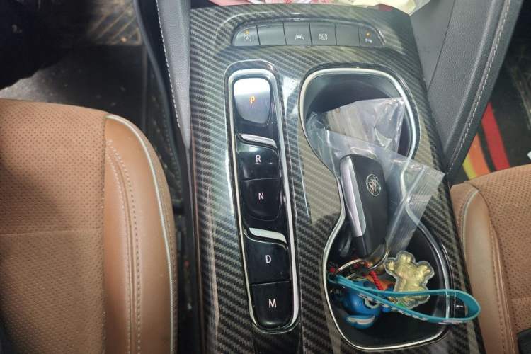 Used Buick Envision 2020 Encore S 652T Two-Wheel Drive Luxury Model Gear Lever