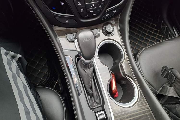 Used Buick Envision 2020 20T Two-Wheel Drive Elite Version Gear Lever