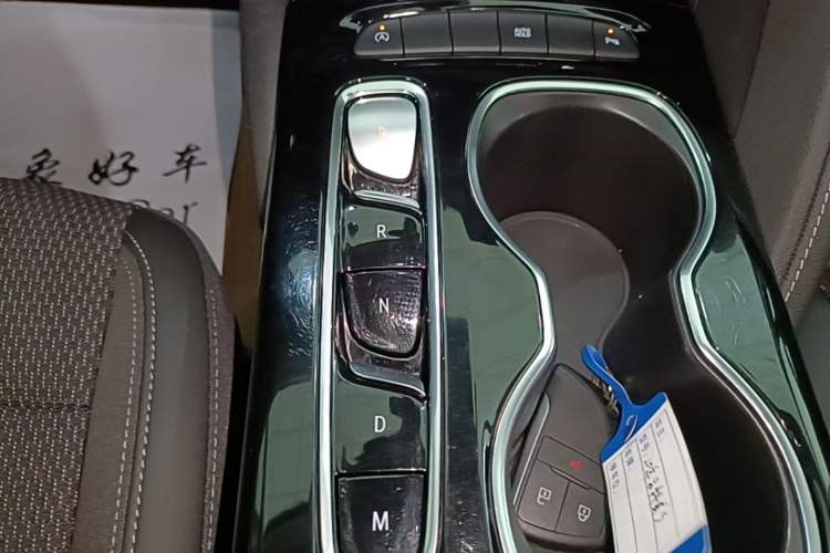 Used Buick Envision 2020 Onix S 652T Two-Wheel Drive Elite Model Gear Lever