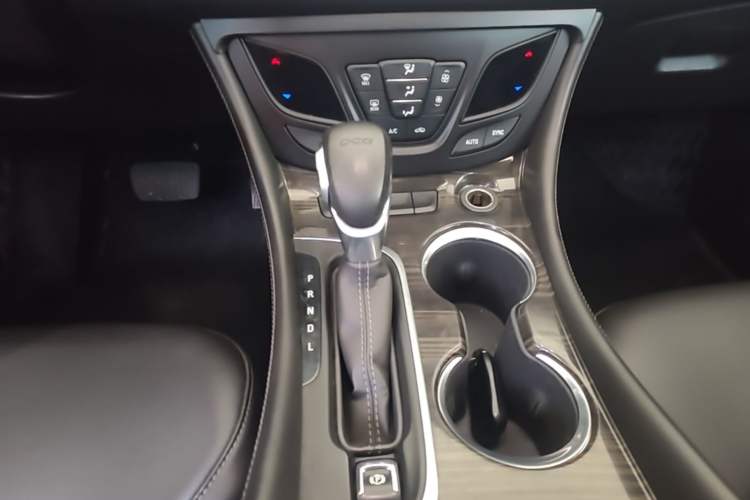 Used Buick Envision 2020 20T Two-Wheel Drive Leading Version Gear Lever