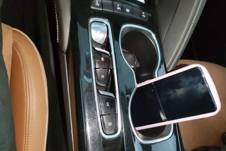 Used Buick Envision 2020 Encore S 652T Two-Wheel Drive Luxury Model Gear Lever