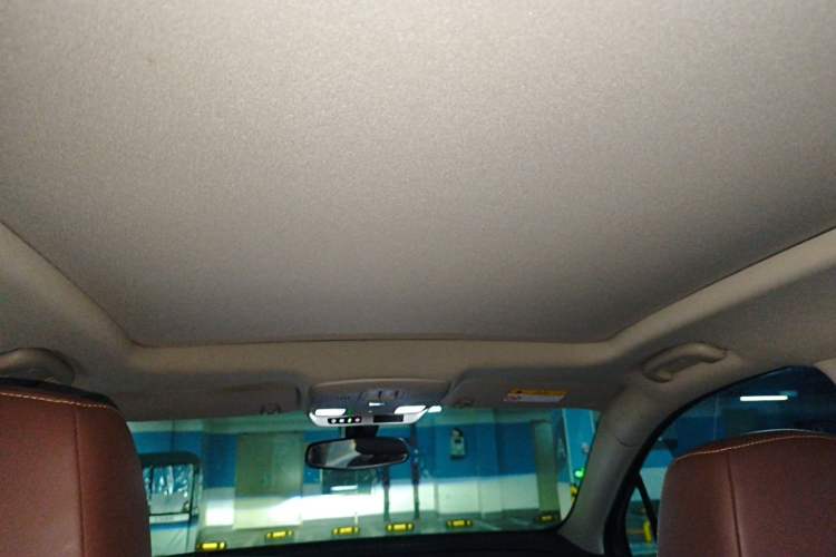 Used Buick Envision 2020 20T Two-Wheel Drive Luxury Model Headliner