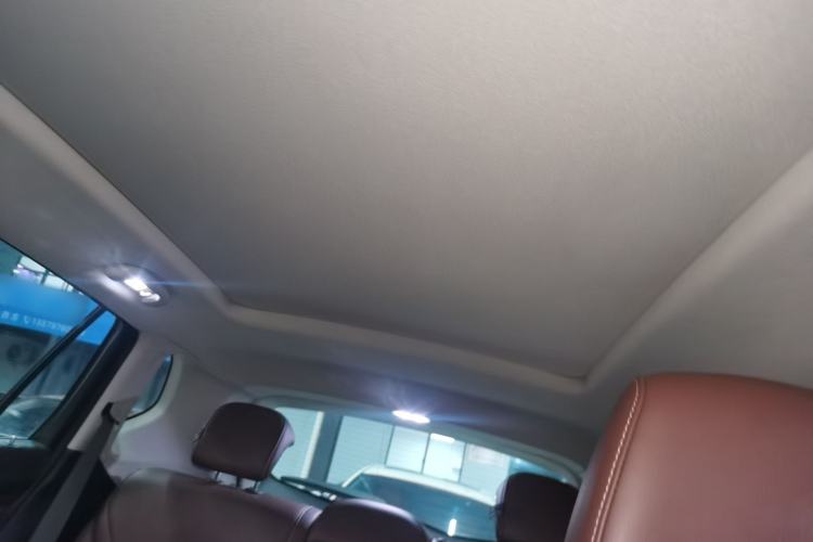 Used Buick Envision 2020 20T Two-Wheel Drive Luxury Model Headliner