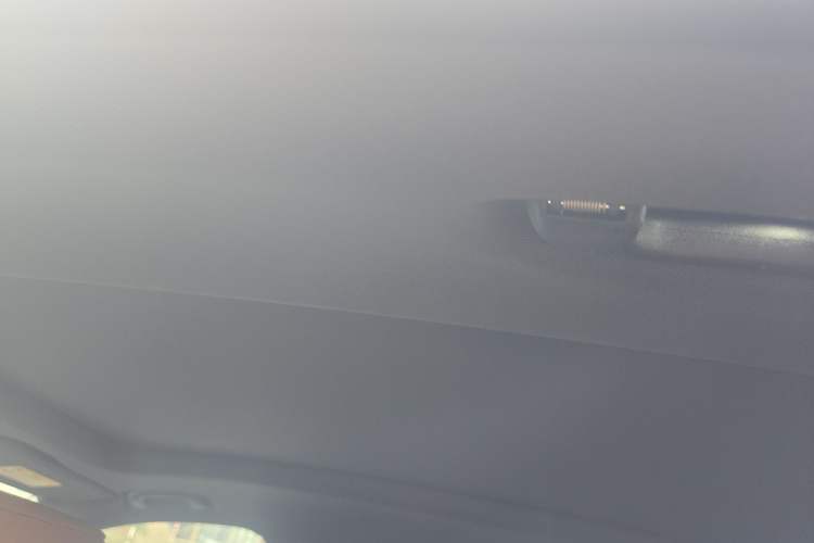 Used Buick Envision 2020 Encore S 652T Four-Wheel Drive Luxury Model Headliner