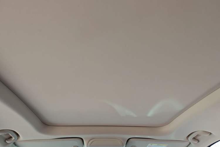 Used Buick Envision 2020 Onix S 652T Two-Wheel Drive Elite Model Headliner
