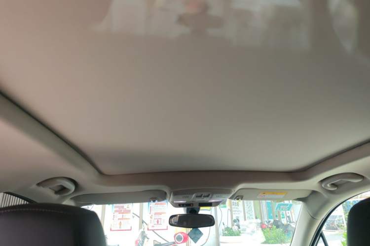 Used Buick Envision 2020 20T Two-Wheel Drive Leading Version Headliner