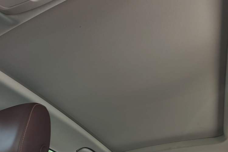 Used Buick Envision 2020 28T Four-Wheel Drive Elite Version Headliner