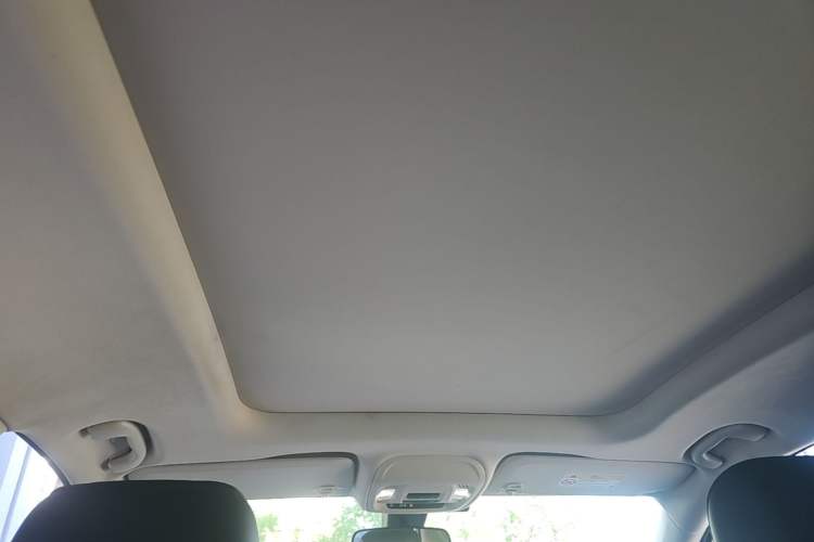 Used Buick Envision 2020 Onix S 652T Two-Wheel Drive Elite Model Headliner