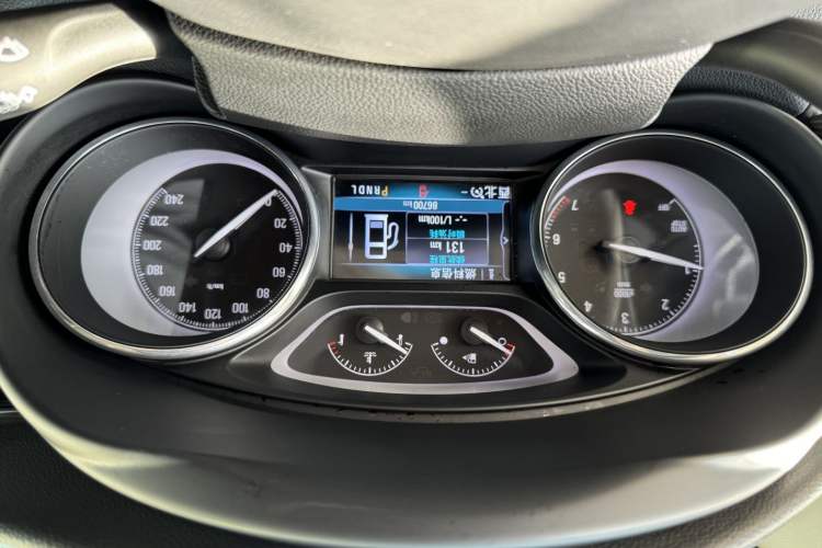 Used Buick Envision 2020 20T Two-Wheel Drive Leading Version Instrument Cluster
