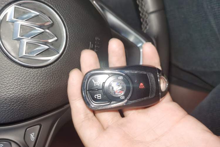 Used Buick Envision 2020 20T Two-Wheel Drive Luxury Model Interior 1