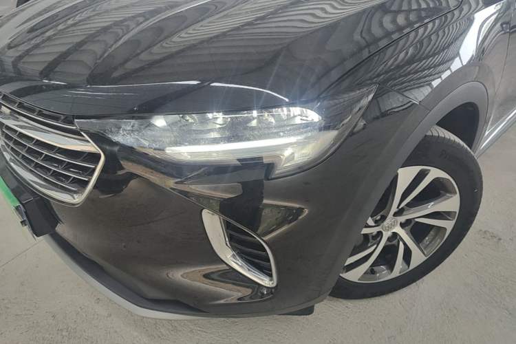 Used Buick Envision 2020 Encore S 652T Four-Wheel Drive Luxury Model Left Front Headlight