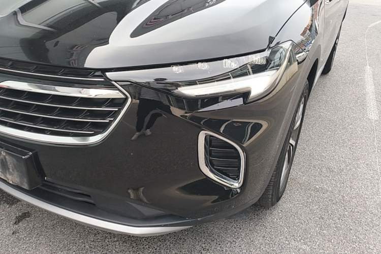 Used Buick Envision 2020 Encore S 652T Two-Wheel Drive Luxury Model Left Front Headlight