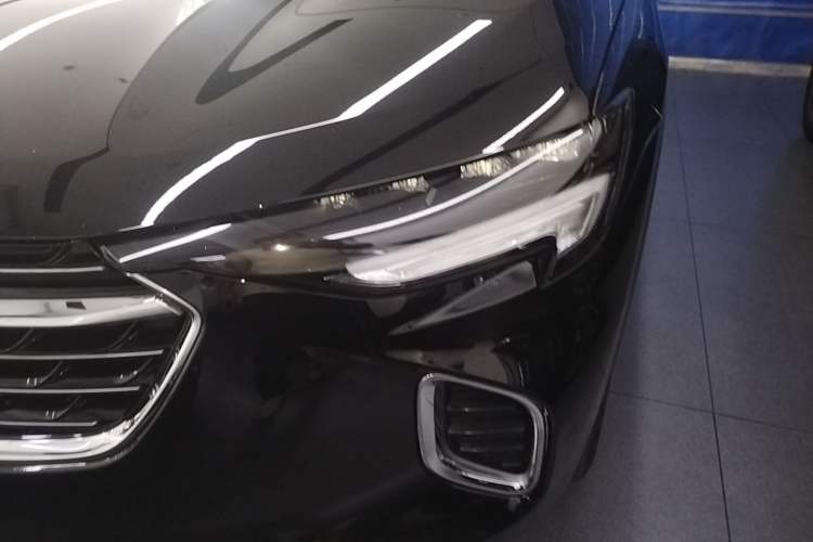 Used Buick Envision 2020 Encore S 652T Four-Wheel Drive Luxury Model Left Front Headlight