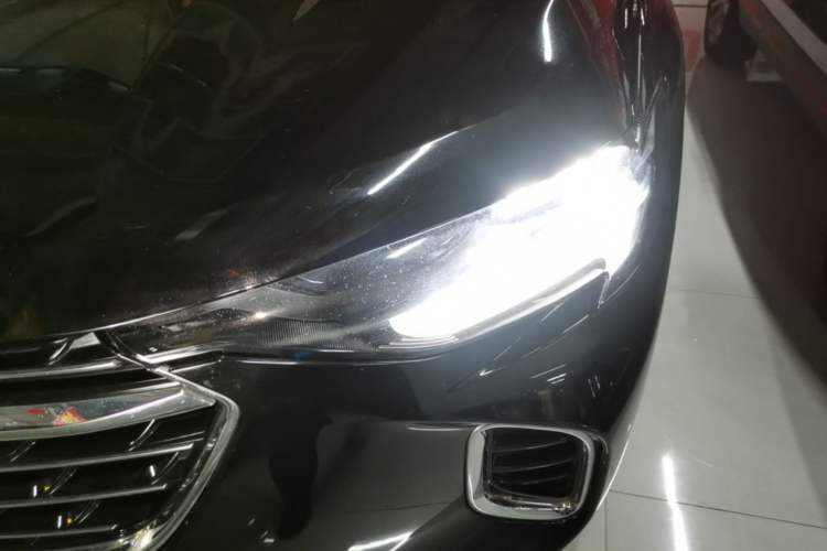 Used Buick Envision 2020 Encore S 652T Two-Wheel Drive Luxury Model Left Front Headlight