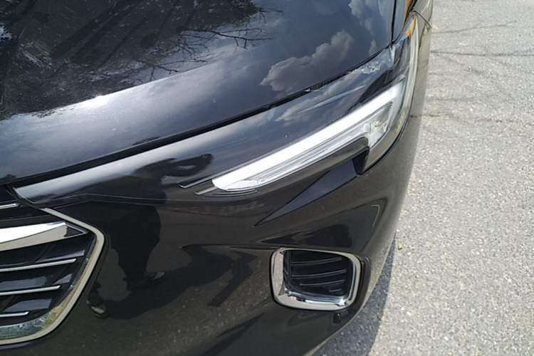 Used Buick Envision 2020 Encore S 652T Two-Wheel Drive Luxury Model Left Front Headlight