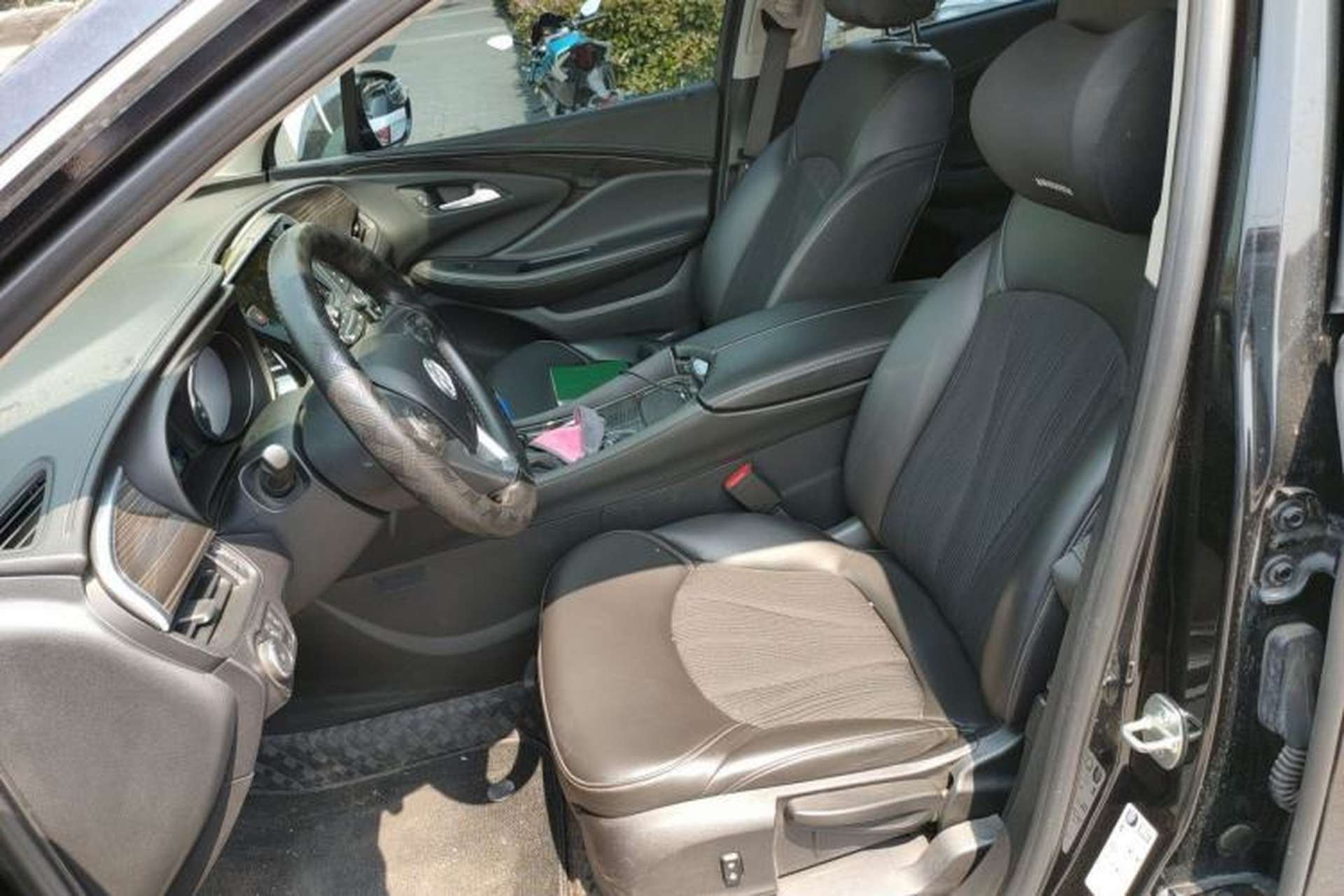 Used Buick Envision 2020 20T Two-Wheel Drive Leading Version Left Front Seat