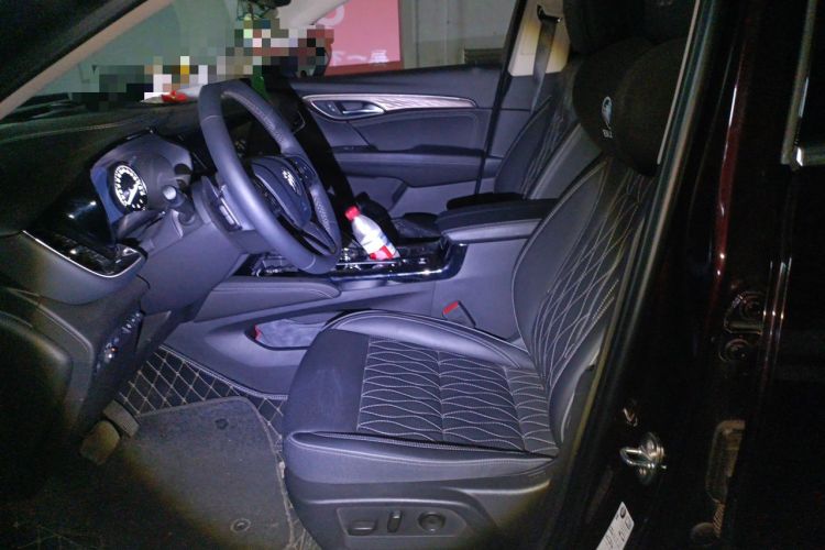 Used Buick Envision 2020 Encore S 652T All-Wheel-Drive Avenir Left Front Seat