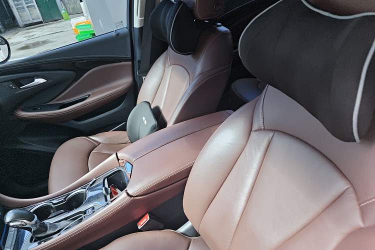 Used Buick Envision 2020 28T Four-Wheel Drive Millionth Anniversary Edition Left Front Seat