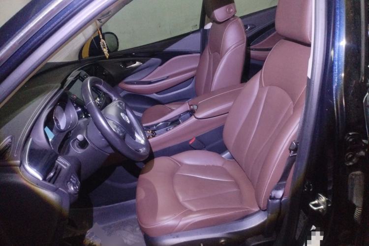 Used Buick Envision 2020 20T Two-Wheel Drive Luxury Model Left Front Seat