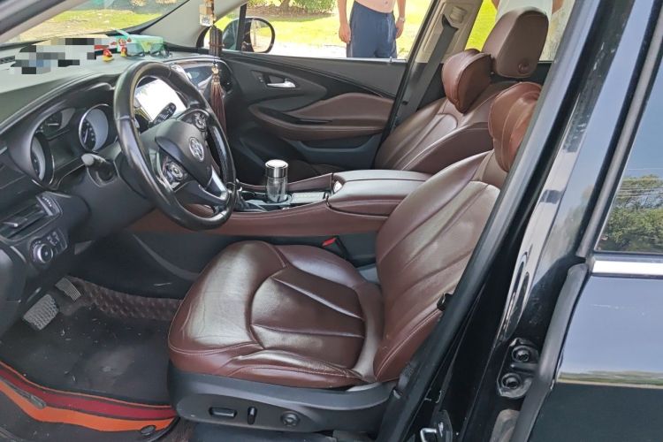 Used Buick Envision 2020 20T Two-Wheel Drive Luxury Model Left Front Seat